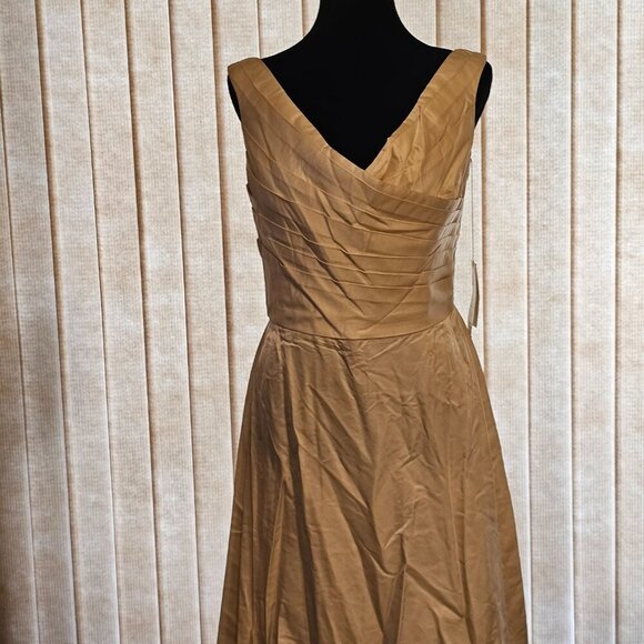 Catherine Regehr Ivory Wedding Dress M/8 - Picture 2 of 12